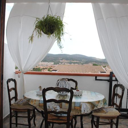 Casa Claudia Villasimius Bagian luar foto