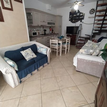 Casa Claudia Villasimius Bagian luar foto