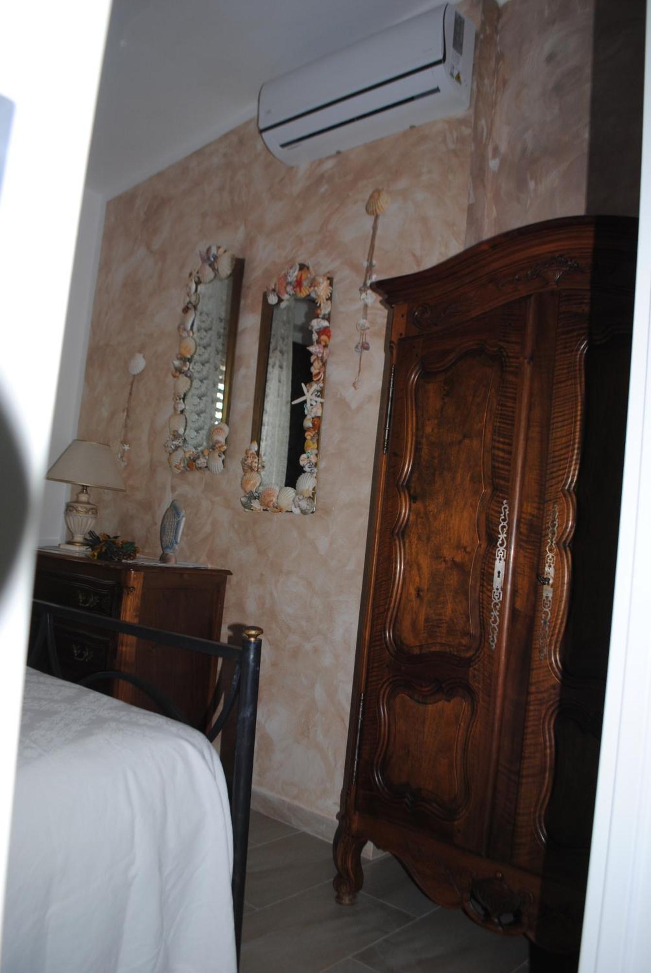 Casa Claudia Villasimius Bagian luar foto