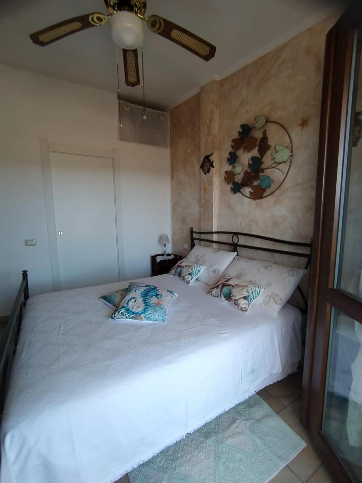 Casa Claudia Villasimius Bagian luar foto